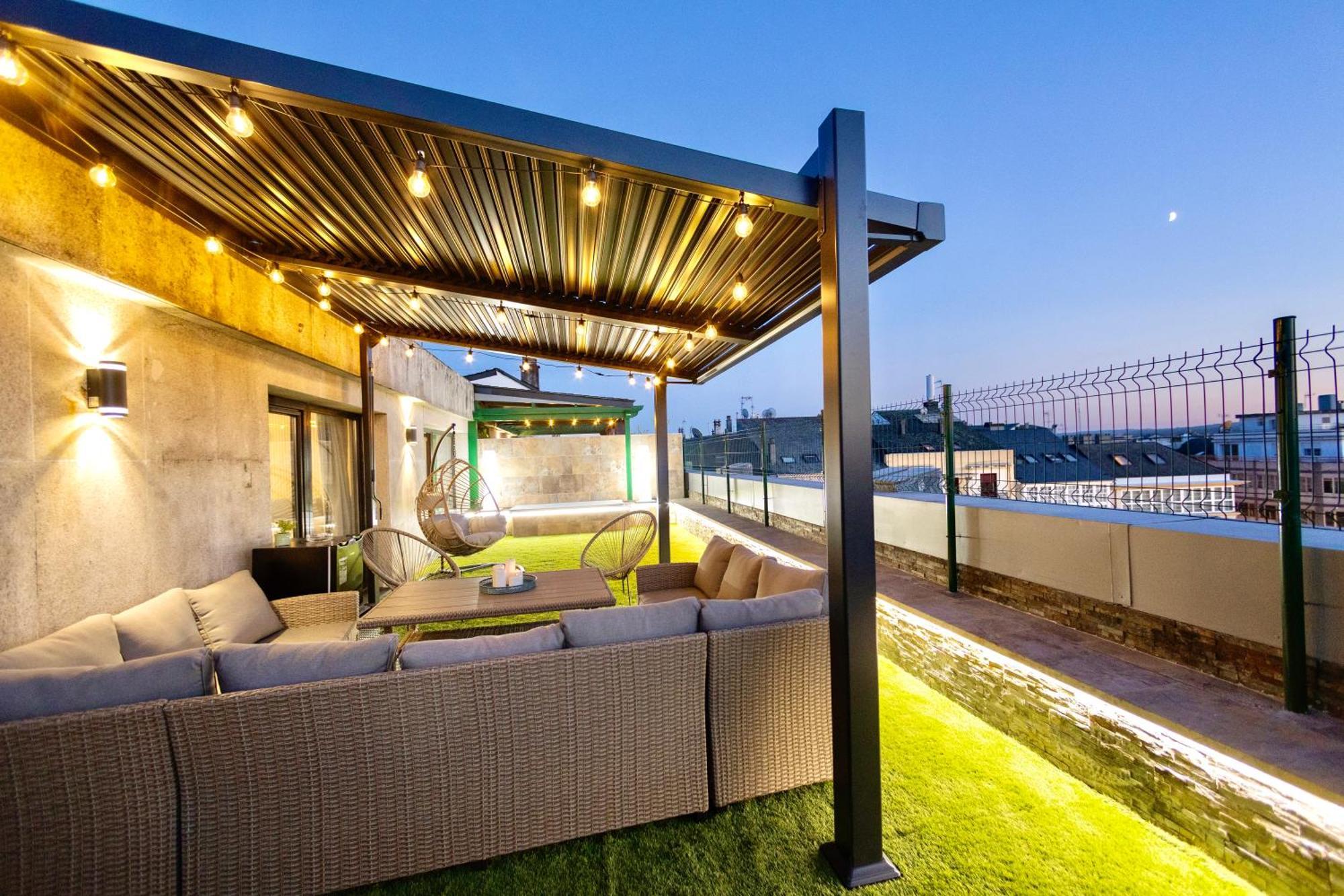 Апартаменти Lucus Skyline & Terrace Луго Екстер'єр фото