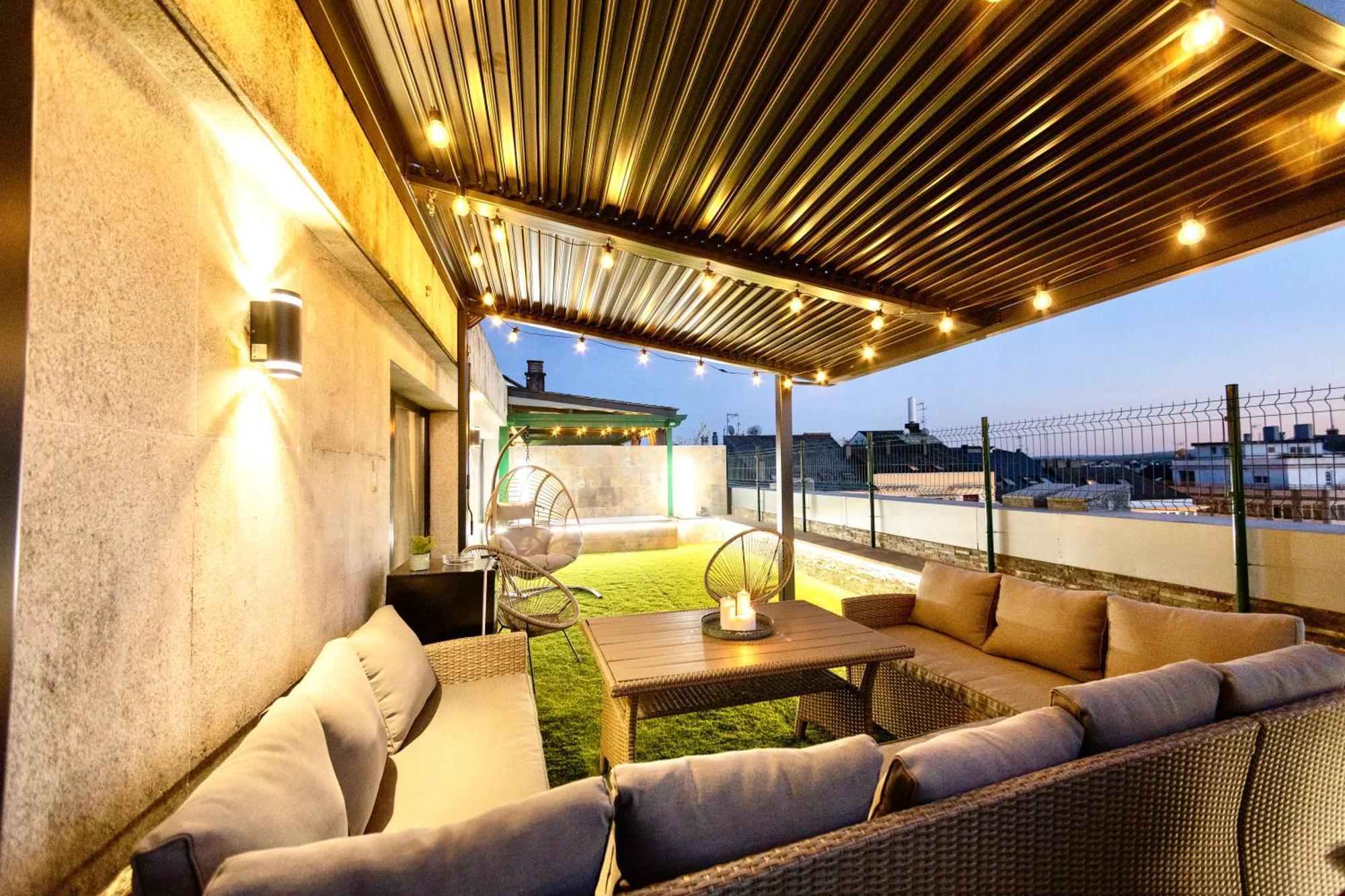 Апартаменти Lucus Skyline & Terrace Луго Екстер'єр фото
